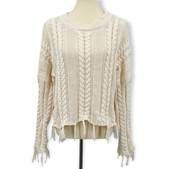 Hayden Los Angeles Cream Cable Knit Frayed Trim Pullover Sweater Size Large - Picture 2 of 10